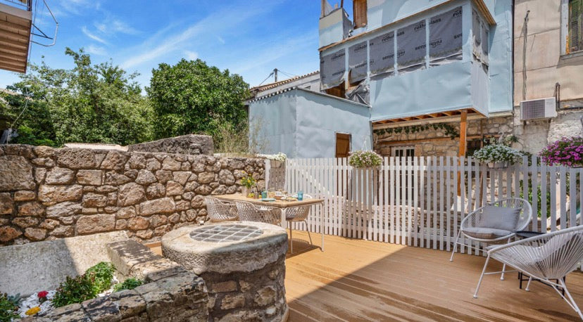 Historic Building – Lefkada Old Town